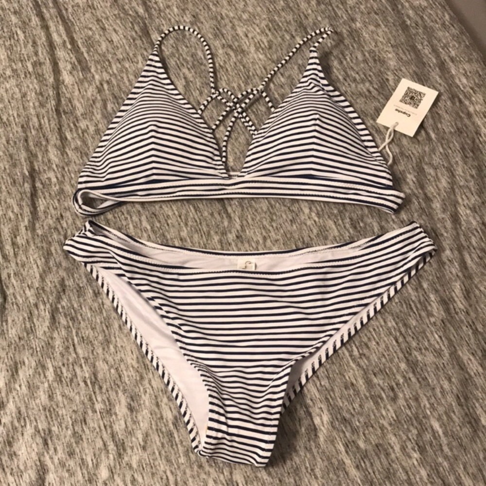 Cupshe bikini swimsuit